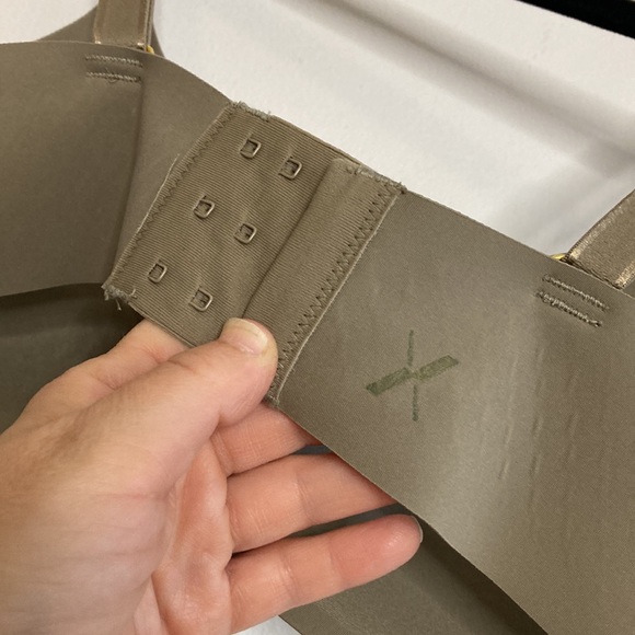 Knix Wingwoman Bra 2 36A Taupe Khaki Brown Wireless Comfy Everyday - Picture 10 of 12